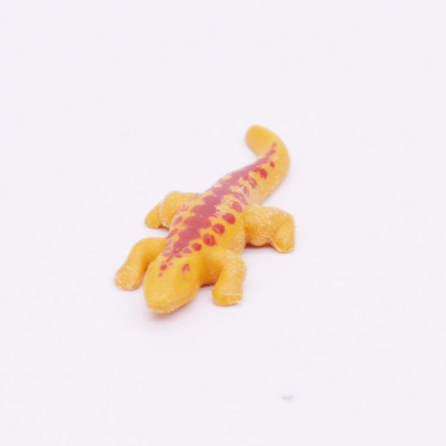 Playmobil 30636082 Krokodil Baby Geel - Alligator Baby Yellow ,  groot uit kunststof in de kleur geel. Geschikt vanaf 3+.