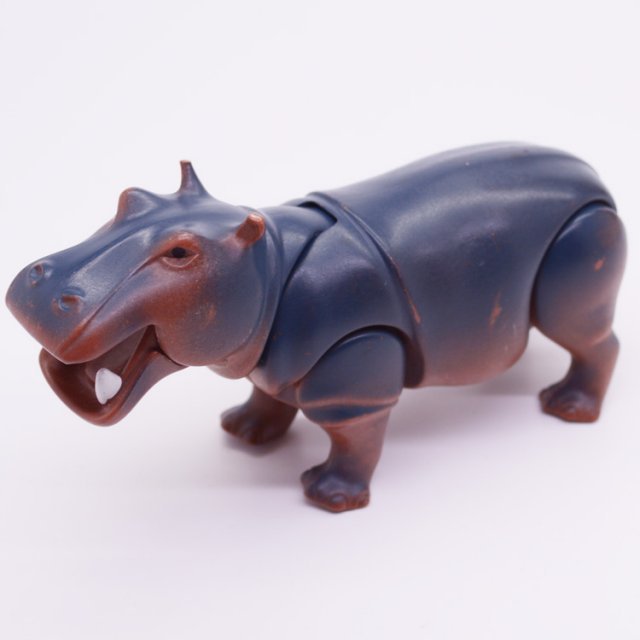 Playmobil 30645284 Nijlpaard Volwassen - II - Hippo Adult ,  groot uit kunststof in de kleur bruin. Geschikt vanaf 3+.