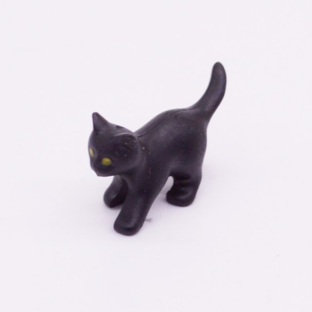 Playmobil 30649515 Kitten Zwart Staand - Baby Cat Standing ,  groot uit kunststof in de kleur zwart. Geschikt vanaf 3+.