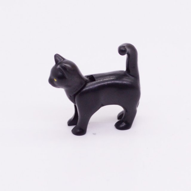 Playmobil 30650454 Kat Zwart Staand - Cat Black Standing ,  groot uit kunststof in de kleur zwart. Geschikt vanaf 3+.