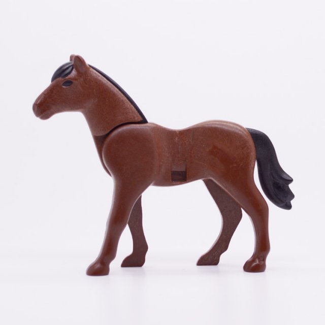 Playmobil 30652202 Paard Bruin - Horse Brown ,  groot uit kunststof in de kleur bruin. Geschikt vanaf 3+.